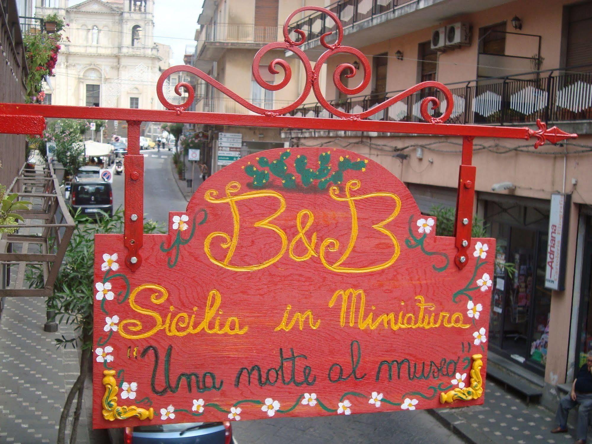 Bed and Breakfast Sicilia In Miniatura "L'Atelier Dell'Etna" Цафферана-Этнея Экстерьер фото